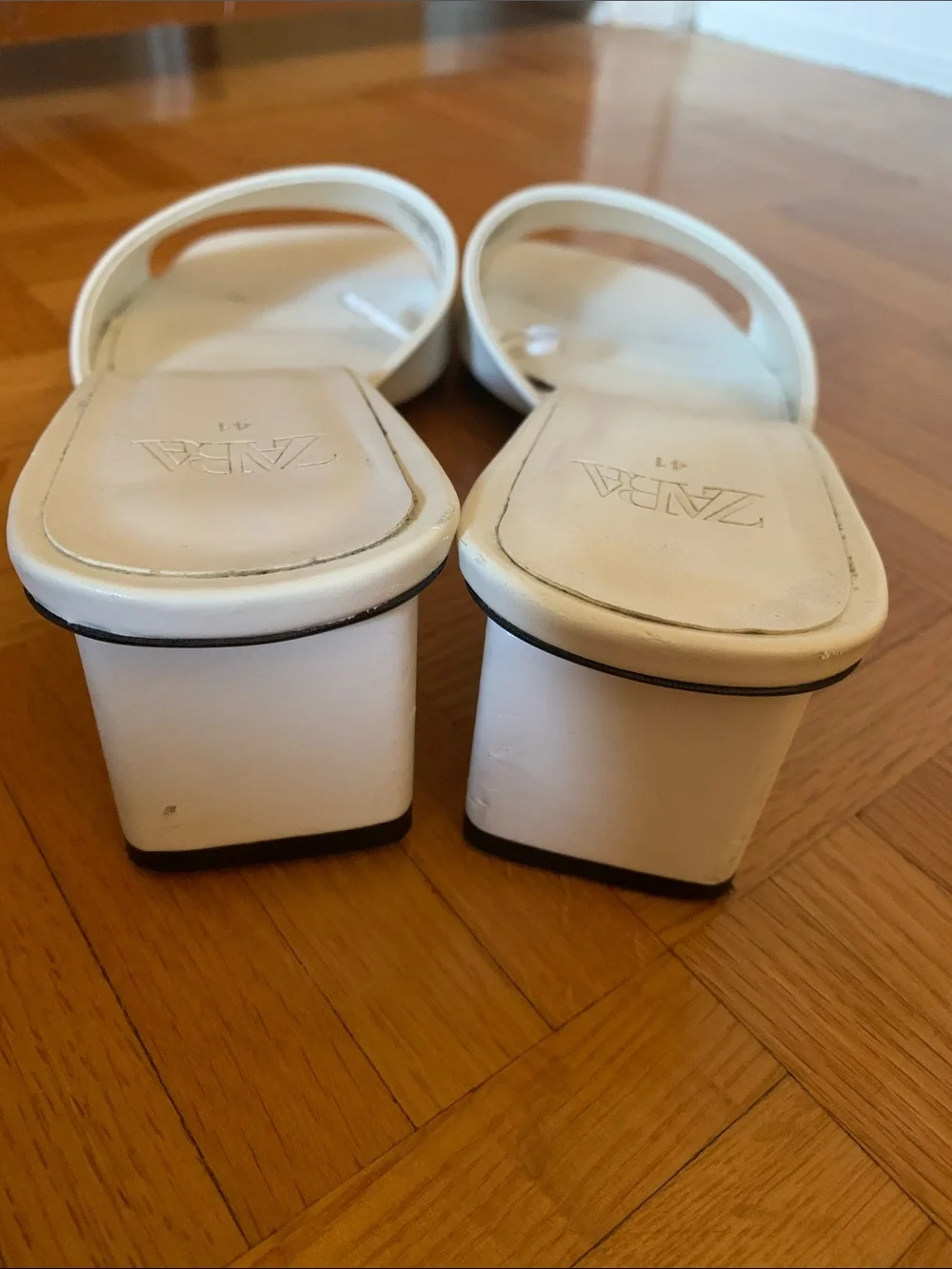 Zara White Slide Mules with Low Block Heel (size 10) - Picture 3 of 5